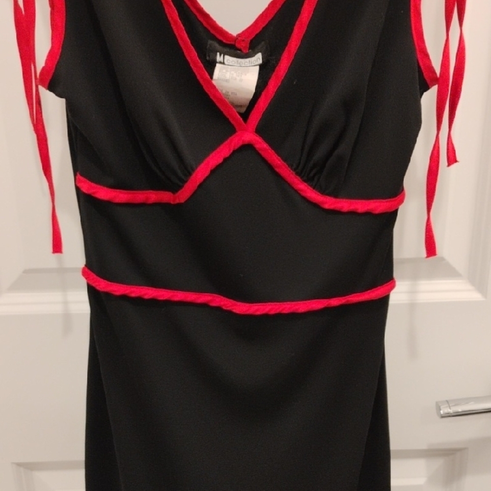 M Collection Black Dress with Red Trim Mermaid Hem Y2K Size Medium - Picture 9 of 11